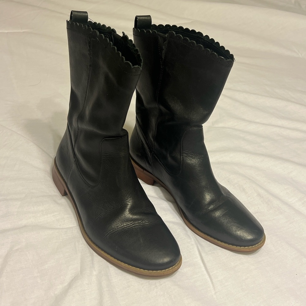 Jack Rogers Black Boots